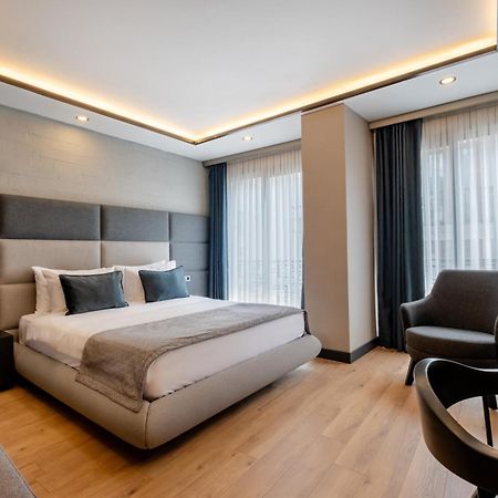 The Row Suites Taksim Istanbul Exterior photo