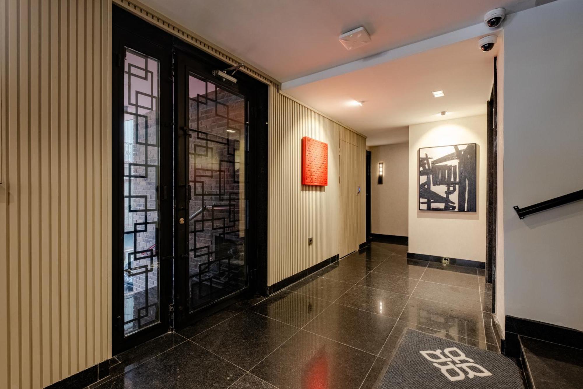 The Row Suites Taksim Istanbul Exterior photo