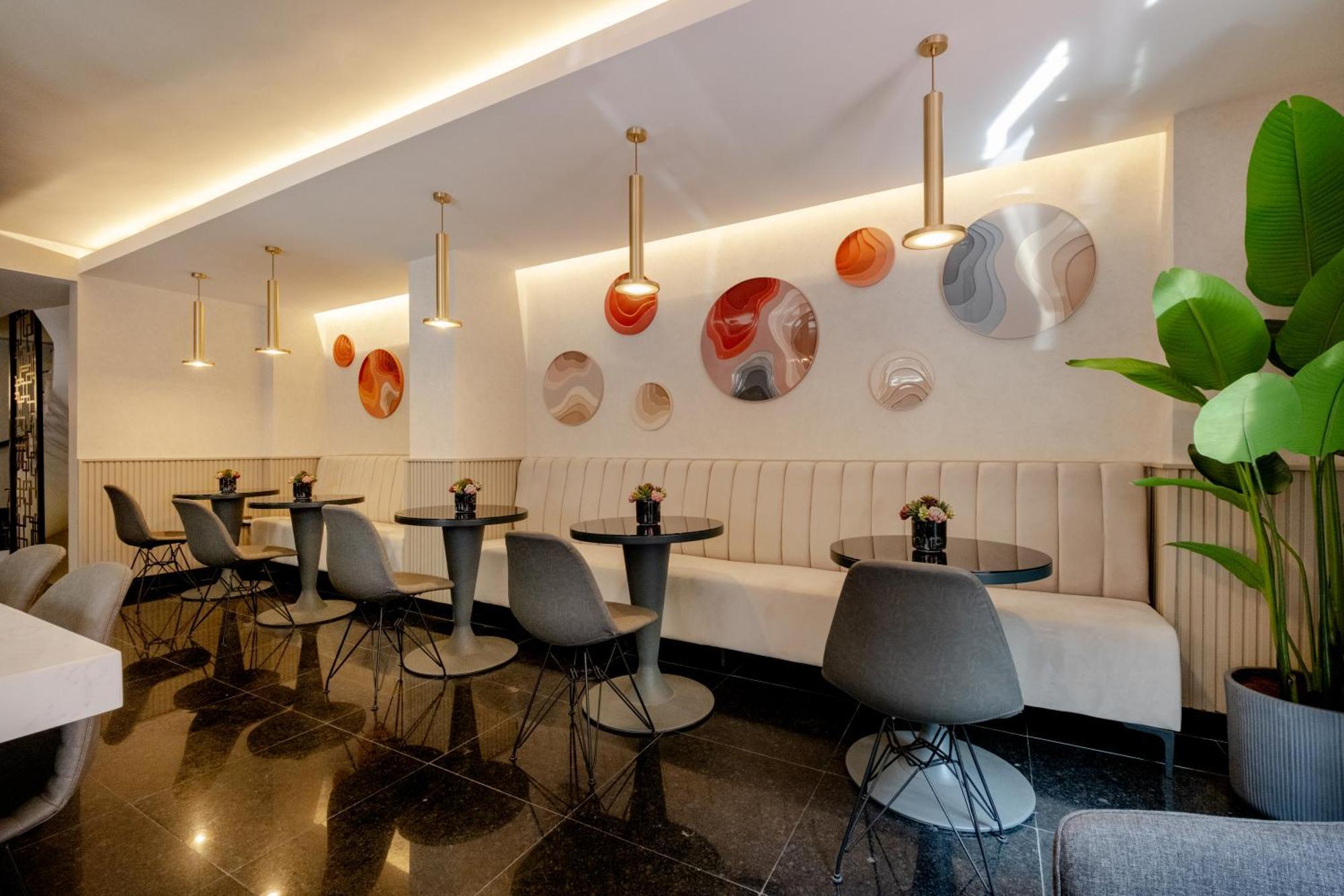 The Row Suites Taksim Istanbul Exterior photo