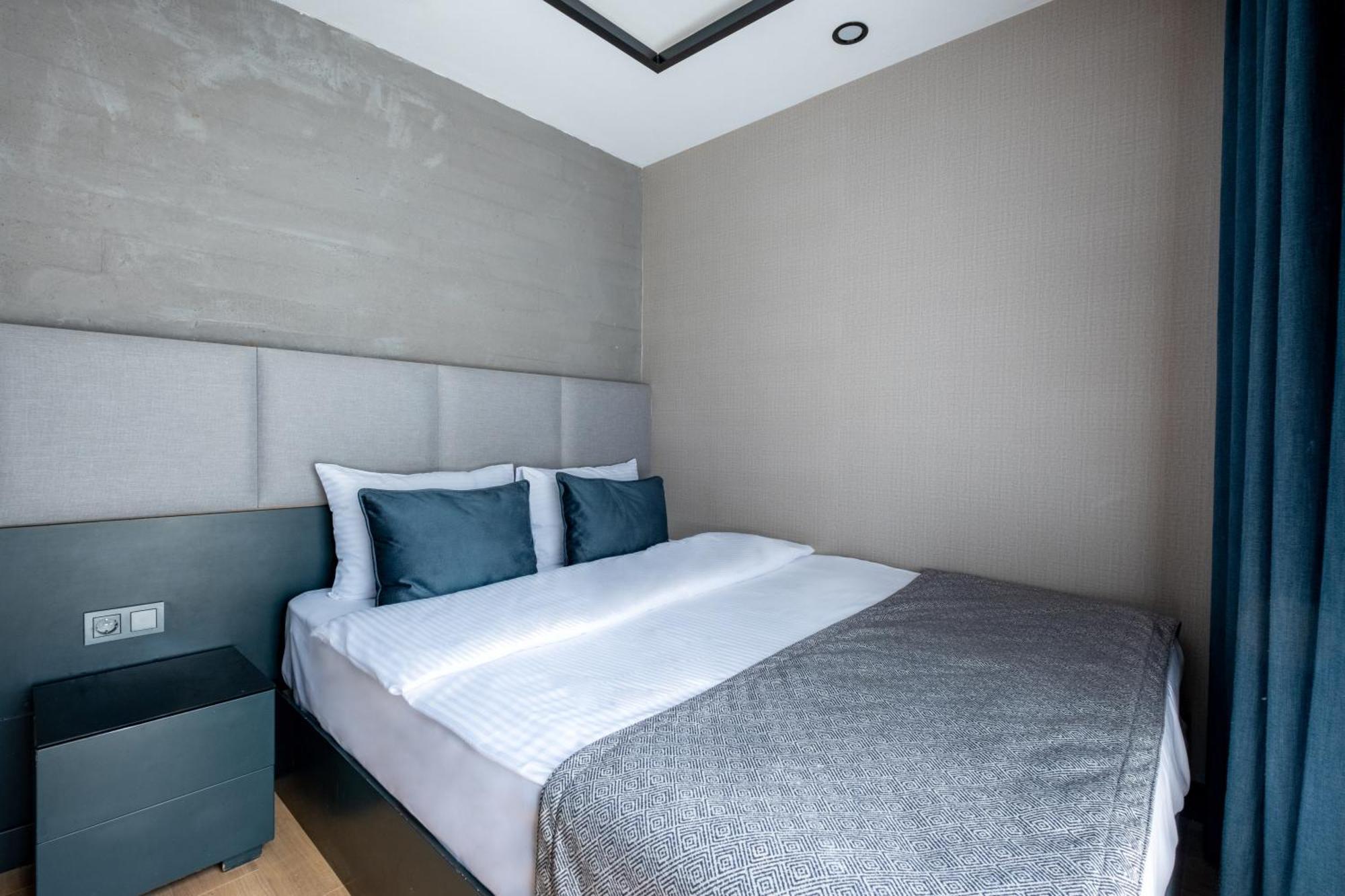 The Row Suites Taksim Istanbul Exterior photo